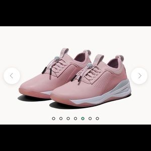 Nursing/healthcare worker shoes